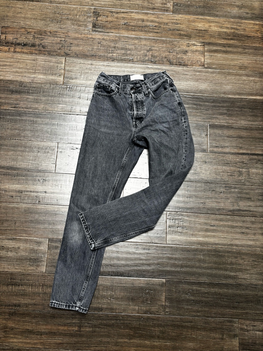 Everlane Black Gray Washed 90s Cheeky Jeans